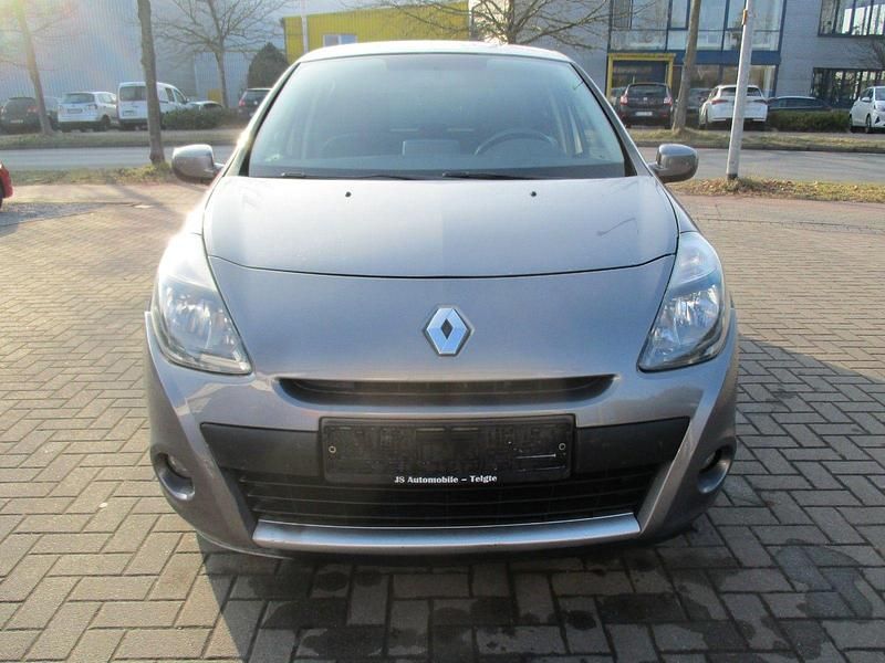 Gebraucht Renault Clio III Dynamique 75 PS (55 kW) 2011 Grau Kleinwagen
