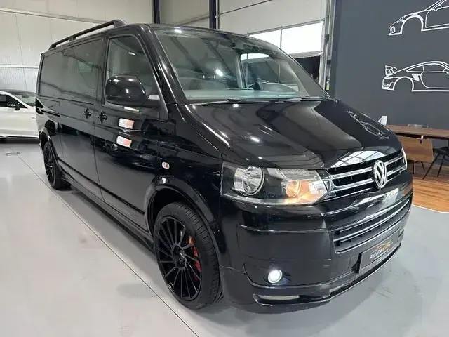 Gebraucht VW Caravelle 258 PS (189 kW) 2015 Schwarz Van