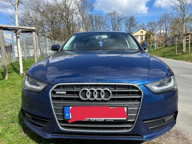 Blau Gebraucht 2013 Audi A4 S-Line Limousine | 8.999 € (Fairer Preis) - Bild 1/4