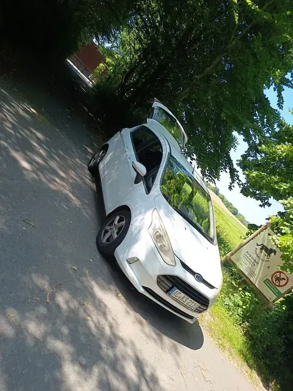 Gebraucht Ford B-MAX Titanium 101 PS (74 kW) 2012 Weiß Van / Kleinbus