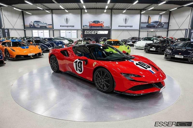 Gebraucht Ferrari SF90 999 PS (734 kW) 2023 Rosso corsa ds 322 Coupé