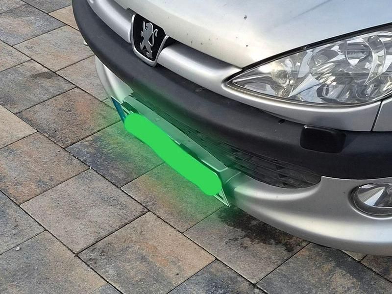 Gebraucht Peugeot 206 CC 109 PS (80 kW) 2002 Silber Cabrio