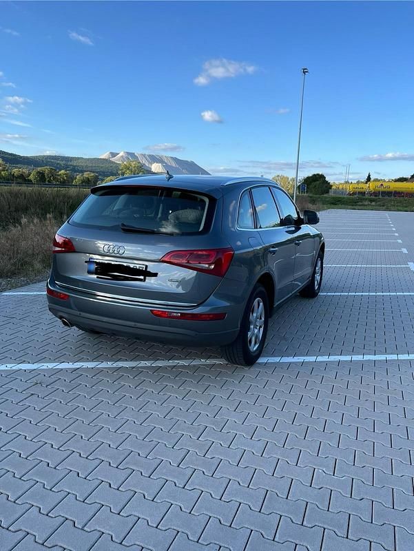 Second-hand Audi Q5 190 CP (139 kW) 2015 Gri SUV