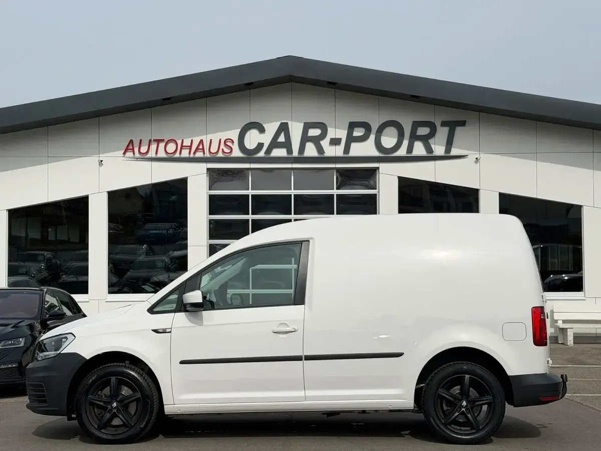 Usata VW Caddy Trendline 131 CV (96 kW) 2020 Bianco Monovolume