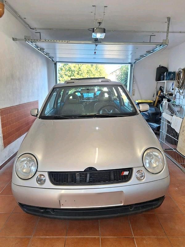 Silber Gebraucht 2001 VW Lupo Kleinwagen | 400 € (Superpreis) - Bild 1/4