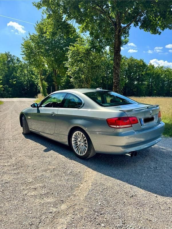 Gebraucht BMW 325 M Performance 218 PS (160 kW) 2007 Silber Coupé
