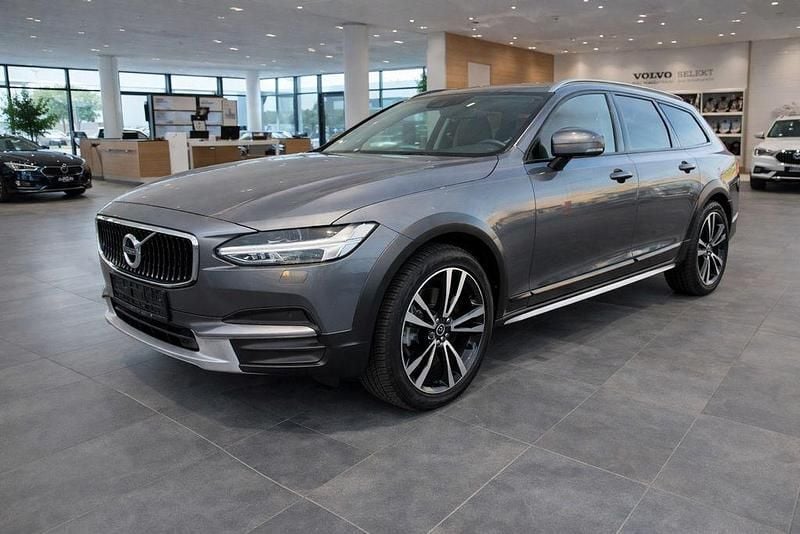 Gebraucht Volvo V90 CC Pro 235 PS (172 kW) 2019 Grau Kombi