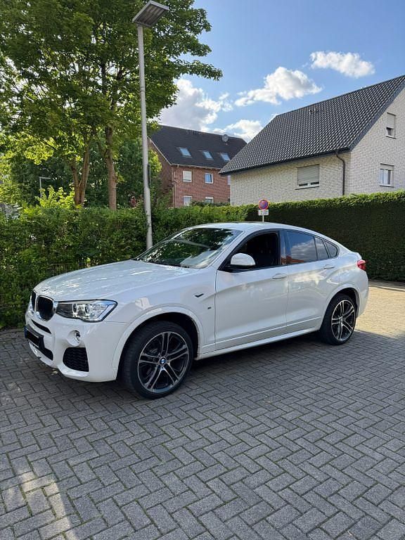 Weiß Gebraucht 2017 BMW X4 M Sport SUV | 23.990 € (Fairer Preis) - Bild 1/4