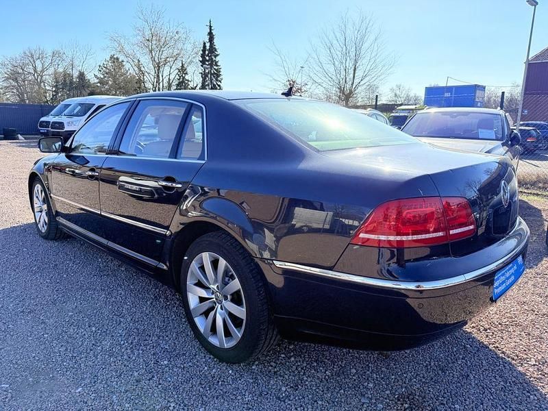 Gebraucht VW Phaeton 239 PS (175 kW) 2011 Schwarz Limousine
