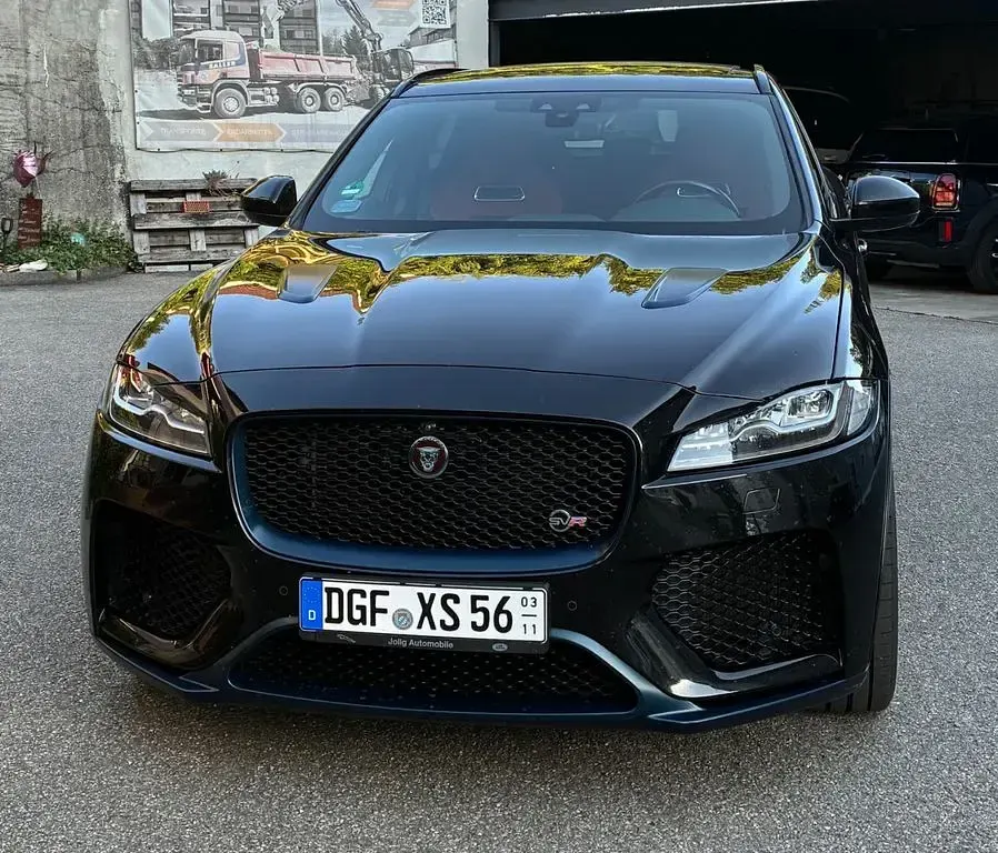 Gebraucht Jaguar F-Pace SVR 551 PS (405 kW) 2019 Schwarz SUV