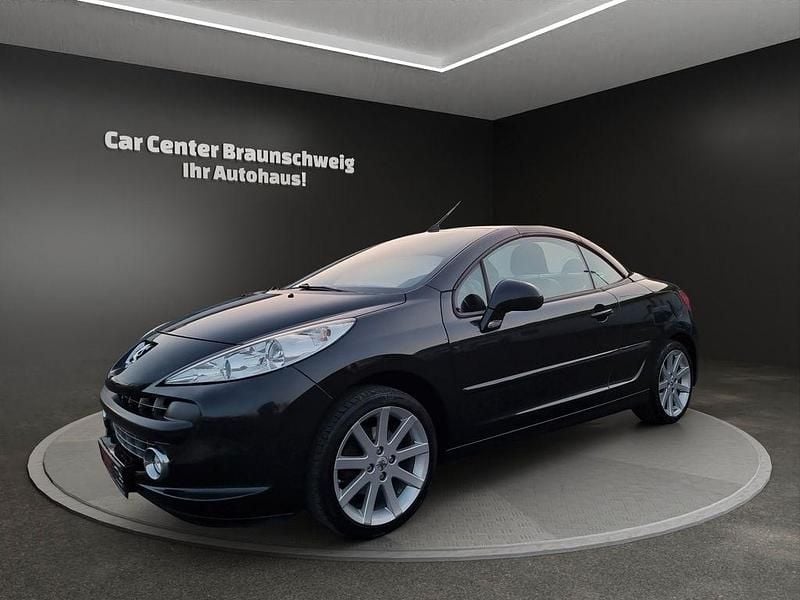Schwarz Gebraucht 2009 Peugeot 207 CC Roland Garros Cabrio | 2.999 € (Fairer Preis) - Bild 1/4