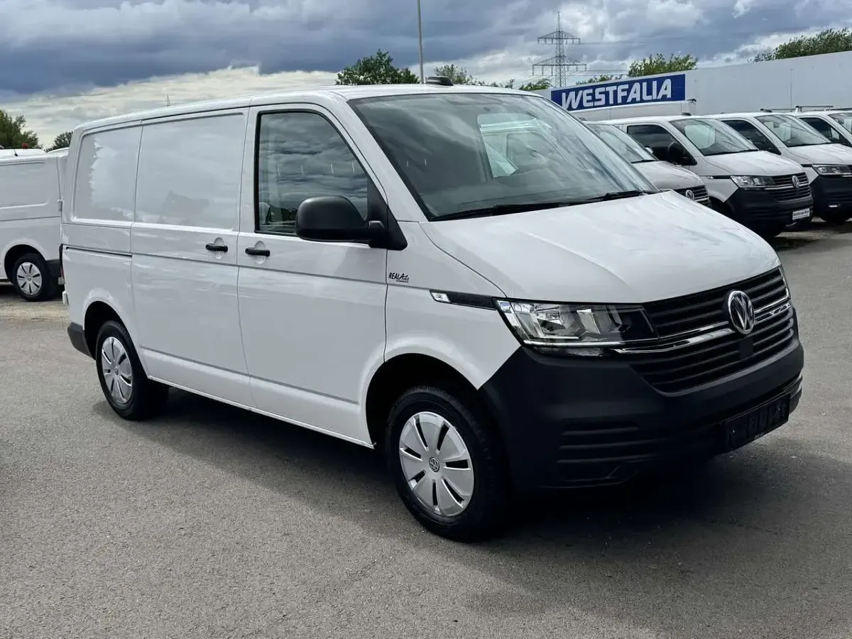 Gebraucht VW Transporter 110 PS (80 kW) 2022 Candyweiß Van