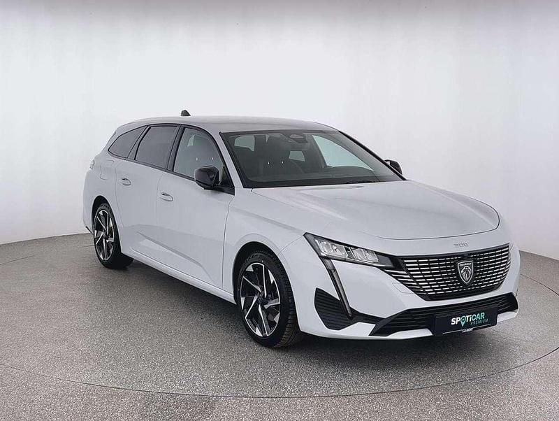 Gebraucht Peugeot 308 Allure 131 PS (96 kW) 2024 Weiß (metallic) Kombi