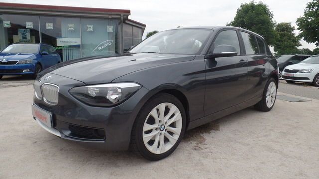 Grau metallic Gebraucht 2012 BMW 116 Kleinwagen | 14.990 € - Bild 1/4