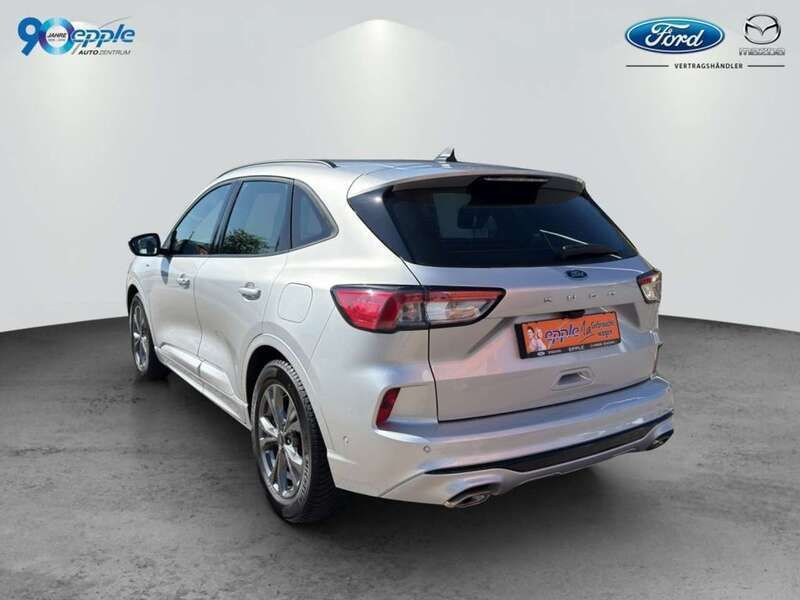 Używany Ford Kuga ST-Line 150 KM (110 kW) 2020 Srebrny SUV