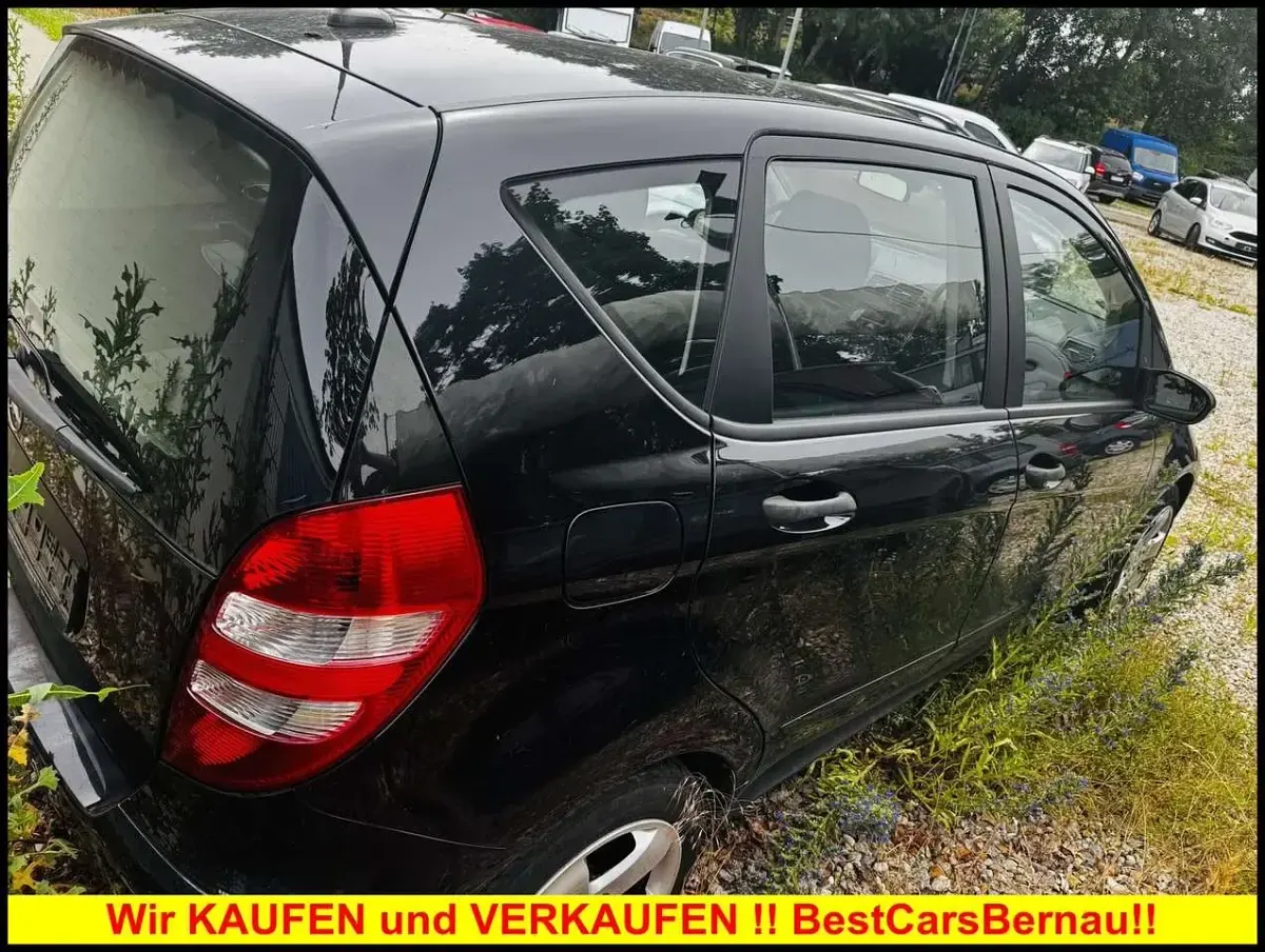 Gebraucht Mercedes A200 Elegance 136 PS (100 kW) 2005 Blau Van / Kleinbus