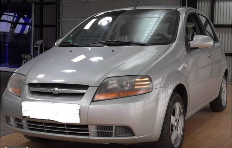 Silber Gebraucht 2007 Chevrolet Kalos Kleinwagen | 1.350 € (Fairer Preis) - Bild 1/4