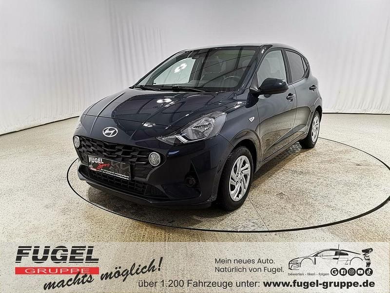 Aurora grey / met Gebraucht 2023 Hyundai i10 Select Kleinwagen | 9.899 € (Guter Preis) - Bild 1/4