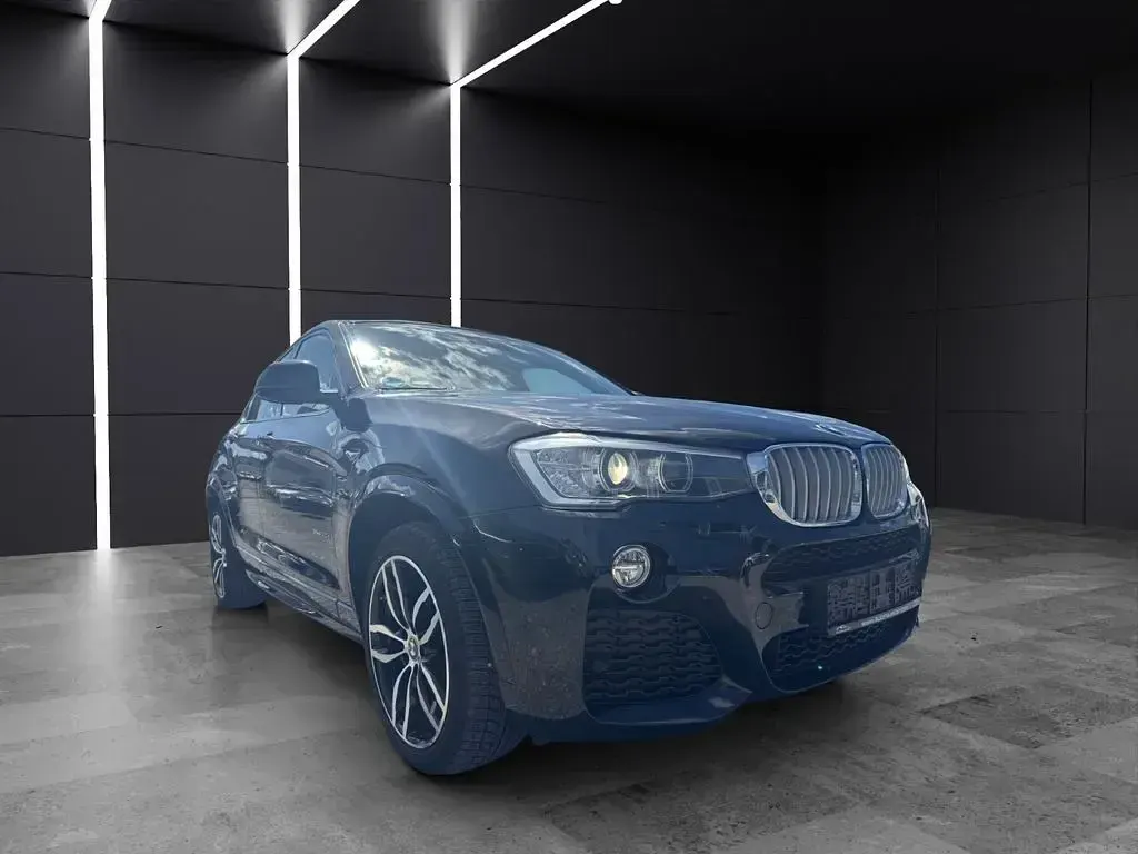 Gebraucht BMW X4 M Sport 258 PS (189 kW) 2016 Saphirschwarz SUV