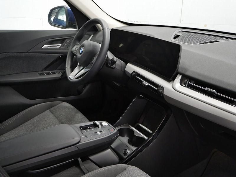 Używany BMW X1 Shadowline 163 KM (119 kW) 2025 Niebieski SUV