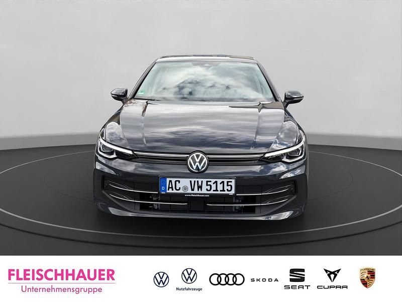 Gebraucht VW Golf VIII Move 150 PS (110 kW) 2024 Grau Kombi