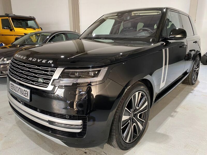 Schwarz Gebraucht 2023 Land Rover Range Rover First Edition SUV | 129.999 € (Superpreis) - Bild 1/4