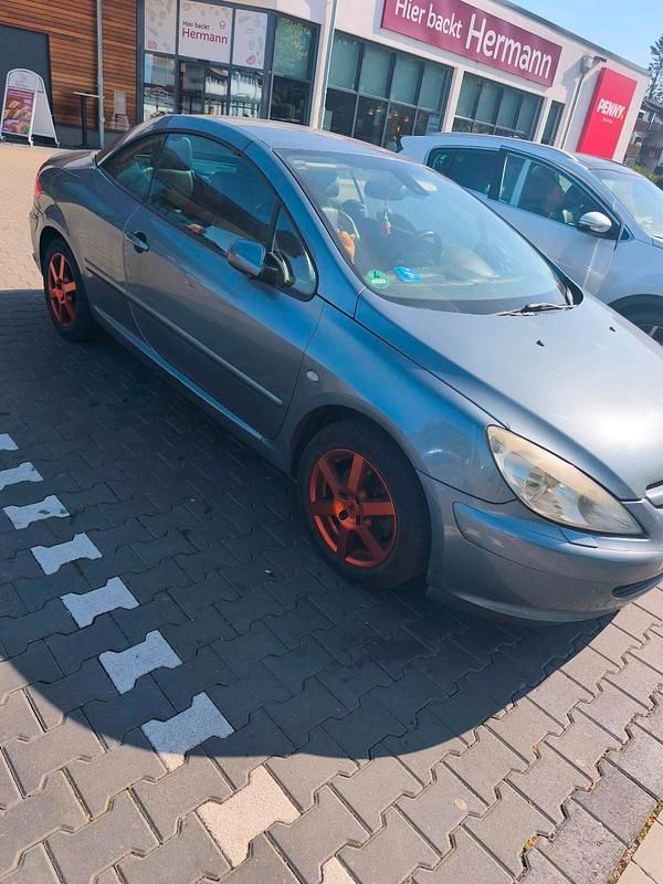 Silber Gebraucht 2005 Peugeot 307 CC Cabrio | 2.000 € (Fairer Preis) - Bild 1/3