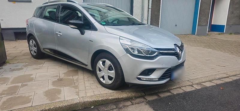 Gebraucht Renault Clio IV 90 PS (66 kW) 2018 Grau Limousine