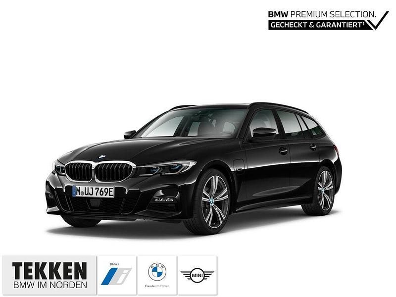 Schwarz Gebraucht 2021 BMW 320e M Sport Kombi | 31.990 € (Etwas zu teuer) - Bild 1/4