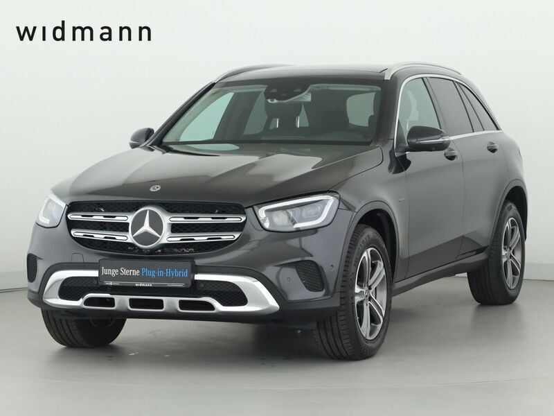 Metalliclack graphitgrau Gebraucht 2020 Mercedes GLC300e SUV | 36.850 € (Superpreis) - Bild 1/4