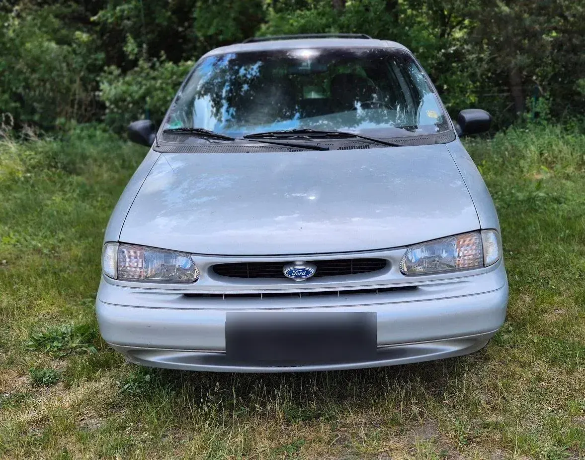 Gebraucht Ford Windstar 148 PS (108 kW) 1996 Silber Van / Kleinbus