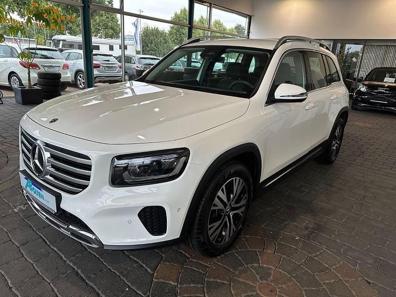 Gebraucht Mercedes GLB220 190 PS (139 kW) 2024 Weiß SUV