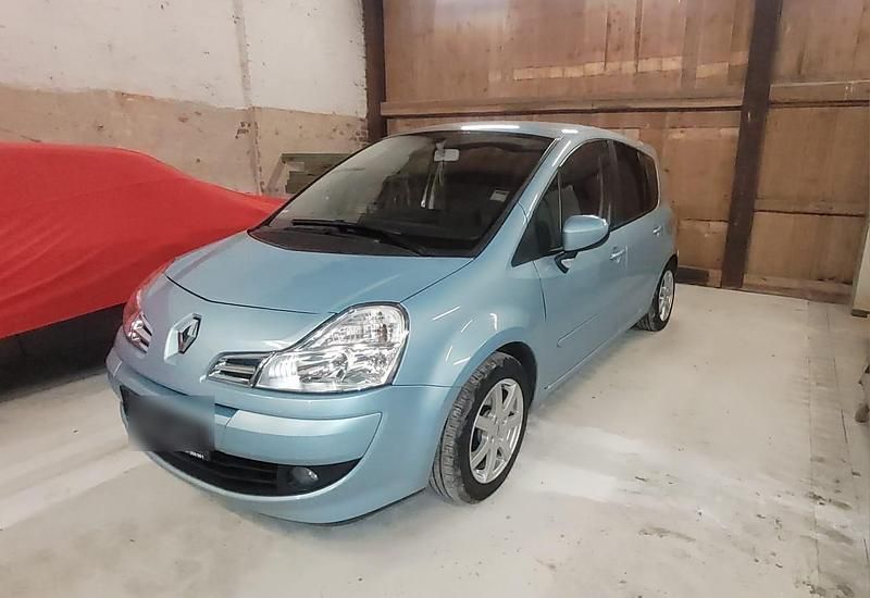 Blau Gebraucht 2010 Renault Grand Modus Van / Kleinbus | 3.500 € (Fairer Preis) - Bild 1/4