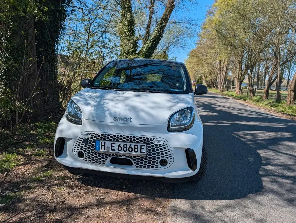 Usata Smart ForFour Electric Drive 60 kW (82 CV) 2021 Bianco Berlina