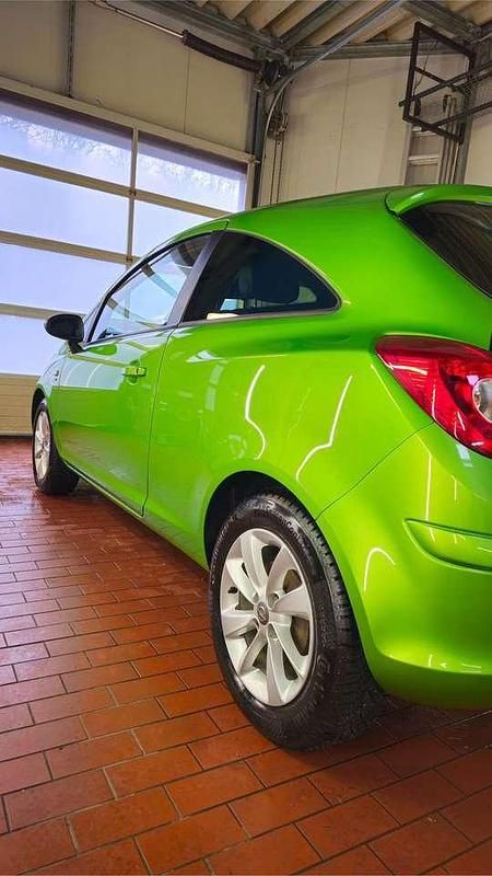Gebraucht Opel Corsa Energy 87 PS (63 kW) 2013 Grün Kleinwagen