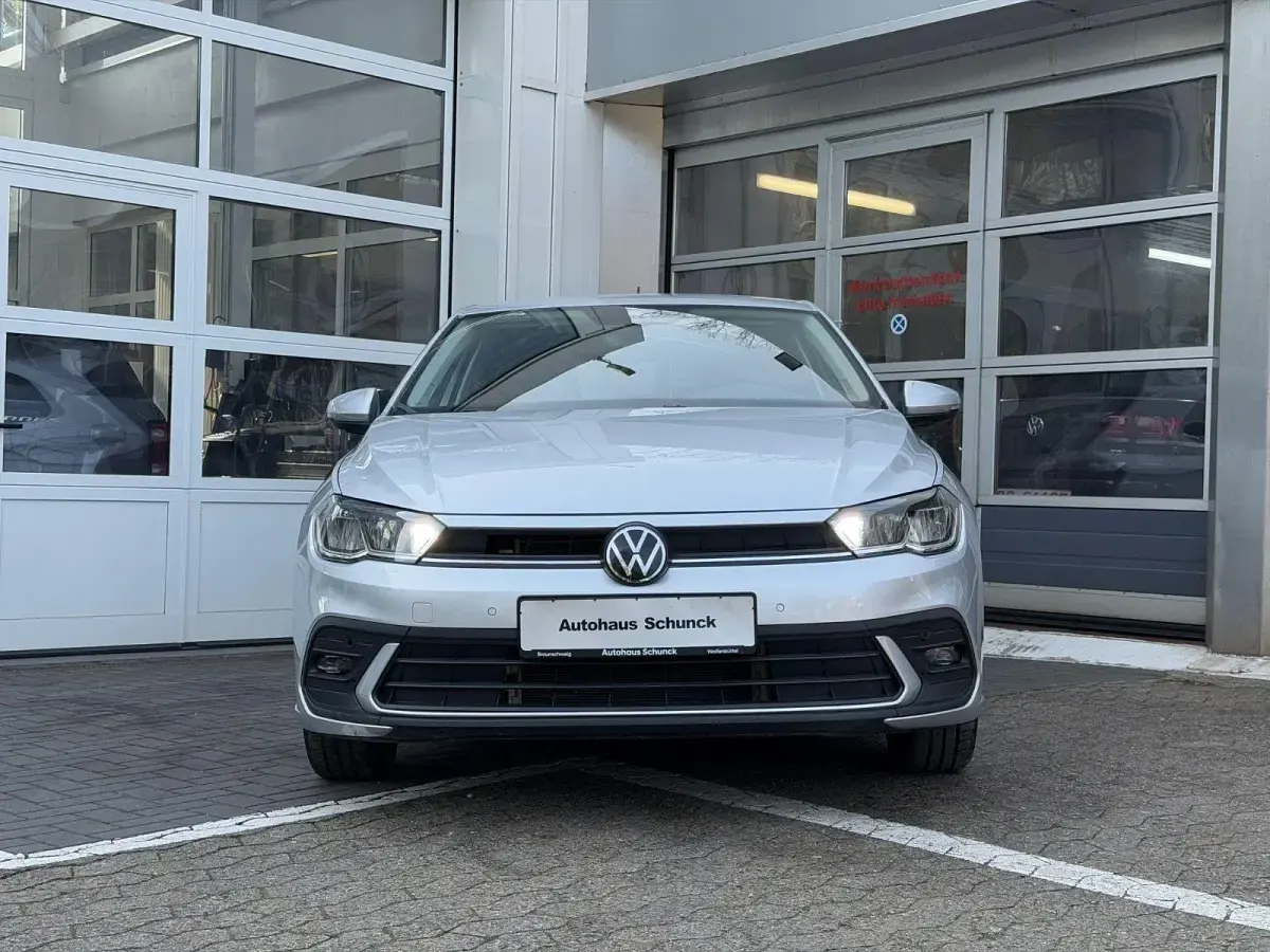 Gebraucht VW Polo Life 95 PS (69 kW) 2025 Silber Kleinwagen