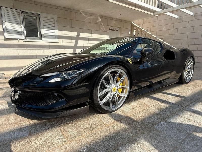 Gebraucht Ferrari 296 829 PS (609 kW) 2023 Nero ds 1250 Coupé