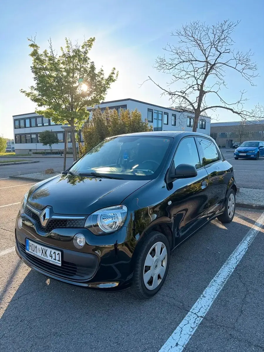 Gebraucht Renault Twingo 71 PS (52 kW) 2015 Schwarz Kleinwagen