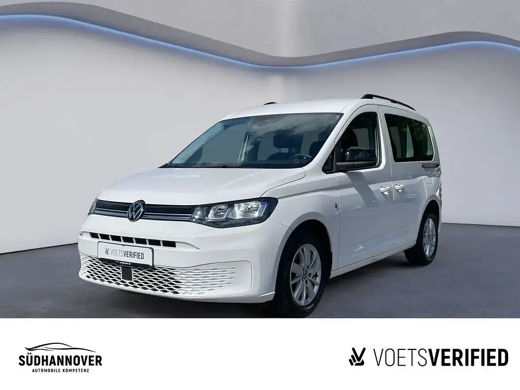 Gebraucht VW Caddy Life 102 PS (75 kW) 2021 Weiß Van / Kleinbus