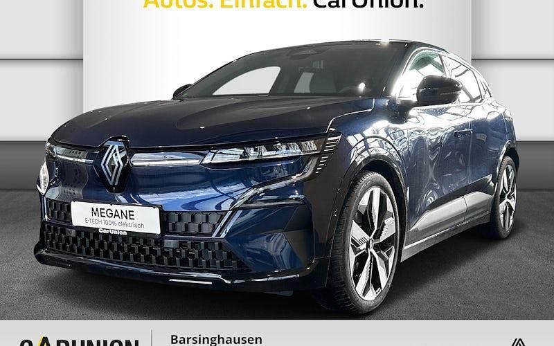 Blau Neu 2024 Renault Mégane Komfort Limousine | 46.360 € (Teuer) - Bild 1/4