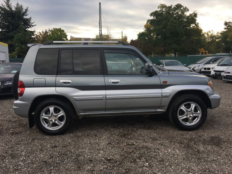 Mitsubishi pajero pinin 2005