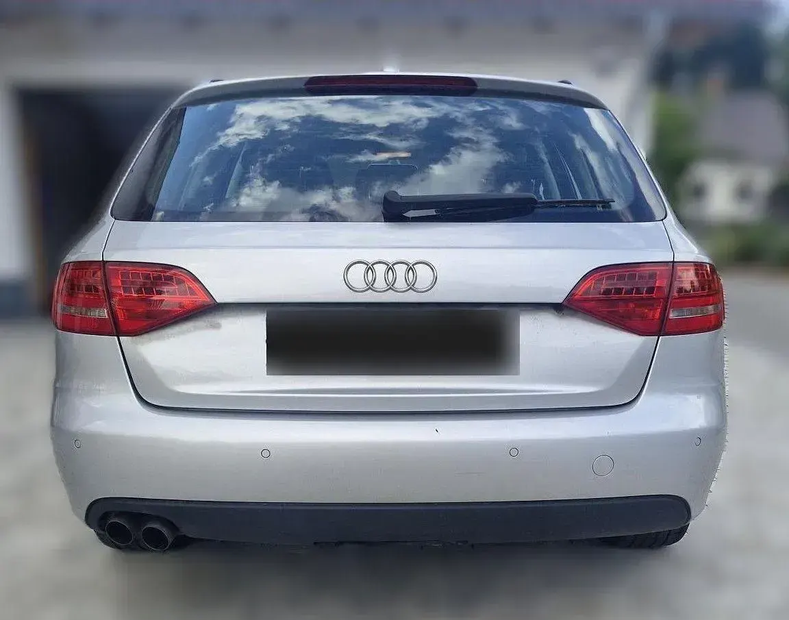 Gebraucht Audi A4 Attraction 143 PS (105 kW) 2009 Silber Kombi
