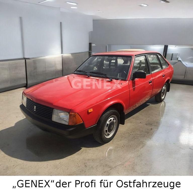 Second-hand Lada Aleko 75 CP (55 kW) 1990 Roșu Berlinǎ