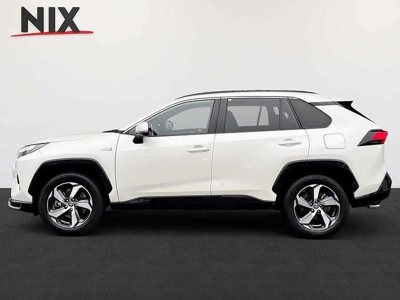 Gebraucht Toyota RAV4 Hybrid 305 PS (224 kW) 2022 White pearl cs SUV
