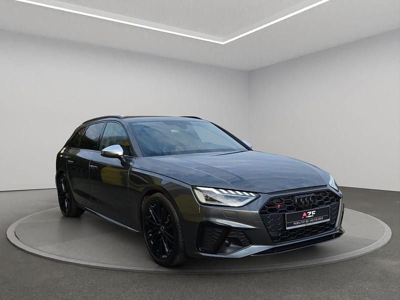Gebraucht Audi S4 Business 341 PS (250 kW) 2023 Daytonagrau perleffekt Kombi