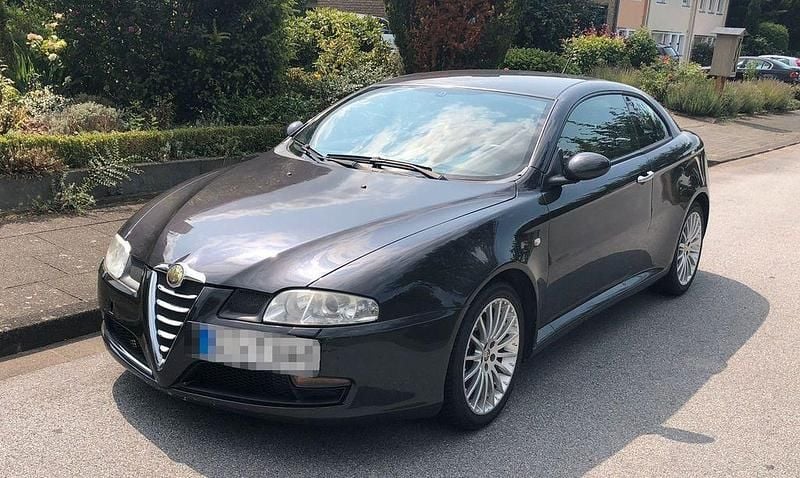 Schwarz Gebraucht 2008 Alfa Romeo GT Coupé | 3.800 € (Guter Preis) - Bild 1/4