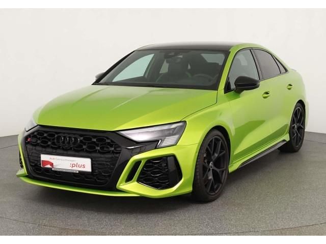 Gebraucht Audi RS3 400 PS (294 kW) 2022 Kyalamigrün Limousine
