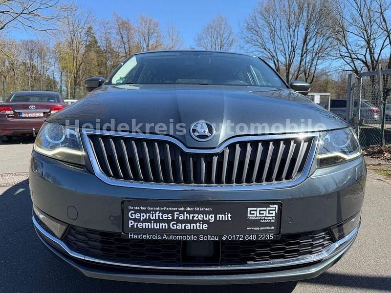 Gebraucht Skoda Rapid Drive 95 PS (69 kW) 2017 Grau Kleinwagen