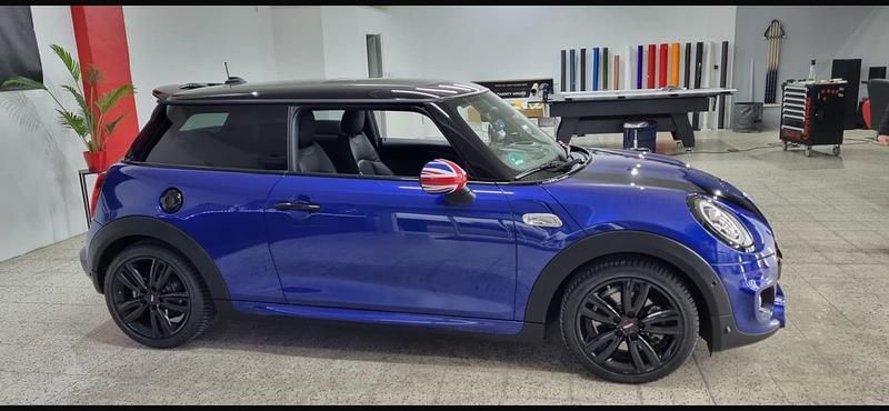 Gebraucht Mini John Cooper Works 192 PS (141 kW) 2019 Blau Kleinwagen