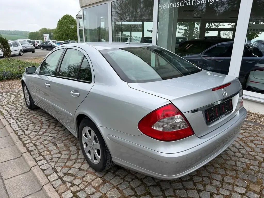 Occasion Mercedes E200 184 ch (135 kW) 2007 Argent Berline